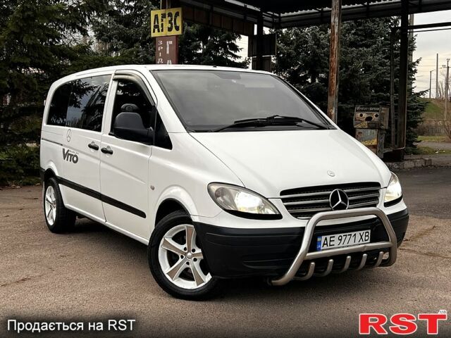Білий Мерседес Віто, об'ємом двигуна 2.1 л та пробігом 231 тис. км за 6350 $, фото 2 на Automoto.ua