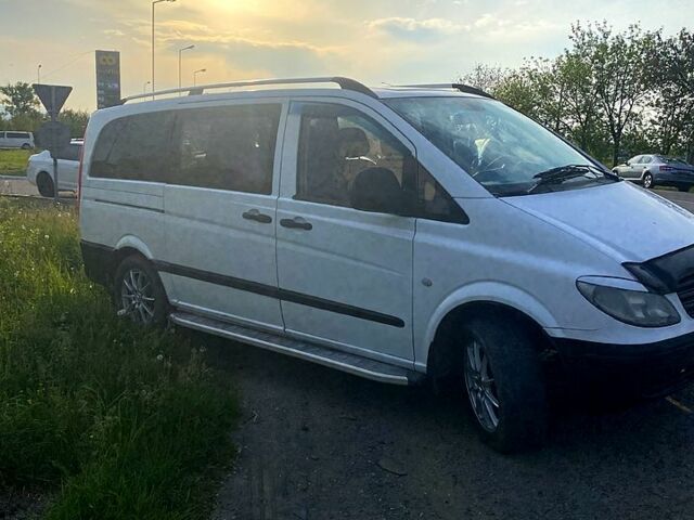 Білий Мерседес Віто, об'ємом двигуна 2.2 л та пробігом 300 тис. км за 5000 $, фото 4 на Automoto.ua