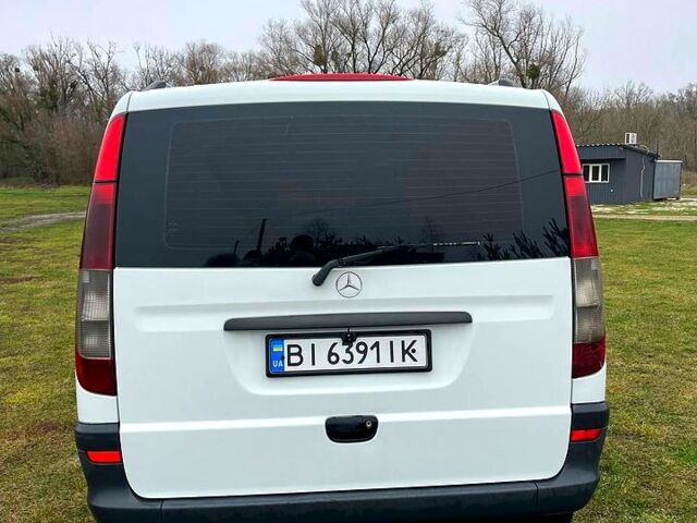 Белый Мерседес Вито, объемом двигателя 2.1 л и пробегом 270 тыс. км за 6500 $, фото 7 на Automoto.ua