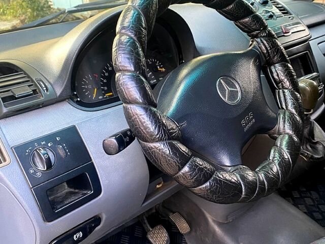 Білий Мерседес Віто, об'ємом двигуна 2.1 л та пробігом 350 тис. км за 5800 $, фото 8 на Automoto.ua