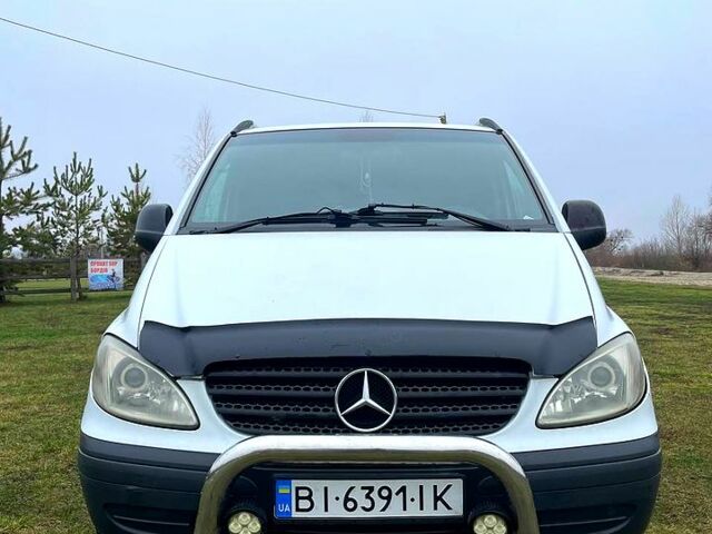 Белый Мерседес Вито, объемом двигателя 2.1 л и пробегом 270 тыс. км за 6500 $, фото 1 на Automoto.ua