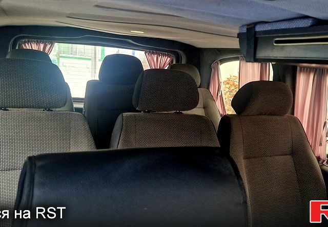 Білий Мерседес Віто, об'ємом двигуна 2.1 л та пробігом 355 тис. км за 7200 $, фото 5 на Automoto.ua