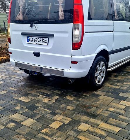 Білий Мерседес Віто, об'ємом двигуна 2.1 л та пробігом 355 тис. км за 7200 $, фото 2 на Automoto.ua
