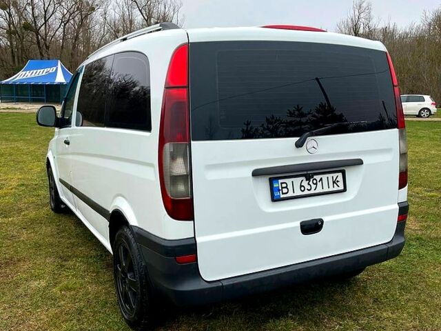 Белый Мерседес Вито, объемом двигателя 2.1 л и пробегом 270 тыс. км за 6500 $, фото 6 на Automoto.ua
