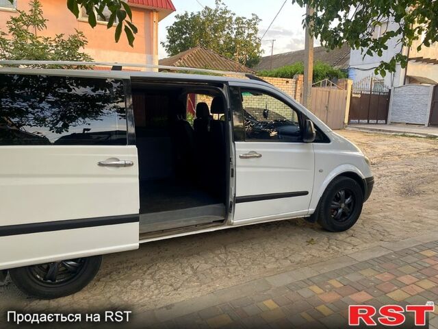 Білий Мерседес Віто, об'ємом двигуна 2.1 л та пробігом 350 тис. км за 5800 $, фото 6 на Automoto.ua