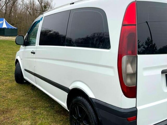 Белый Мерседес Вито, объемом двигателя 2.1 л и пробегом 270 тыс. км за 6500 $, фото 8 на Automoto.ua