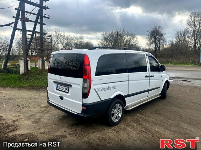 Білий Мерседес Віто, об'ємом двигуна 2.1 л та пробігом 500 тис. км за 6600 $, фото 3 на Automoto.ua