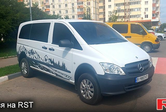 Білий Мерседес Віто, об'ємом двигуна 2.1 л та пробігом 231 тис. км за 15700 $, фото 1 на Automoto.ua