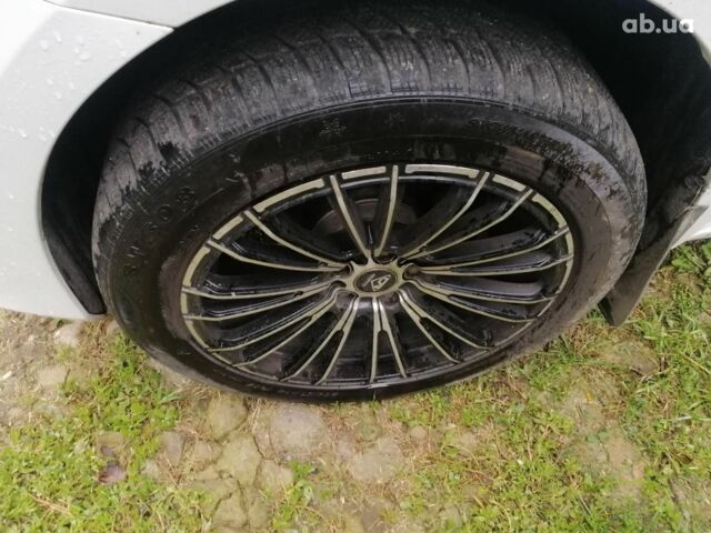 Білий Мерседес Віто, об'ємом двигуна 0 л та пробігом 88 тис. км за 15500 $, фото 17 на Automoto.ua