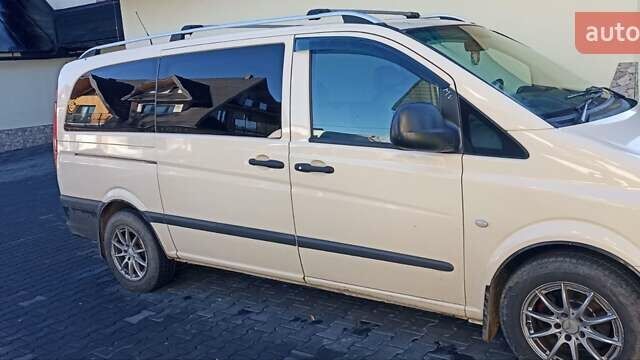 Бежевый Мерседес Вито, объемом двигателя 2.15 л и пробегом 592 тыс. км за 15000 $, фото 2 на Automoto.ua