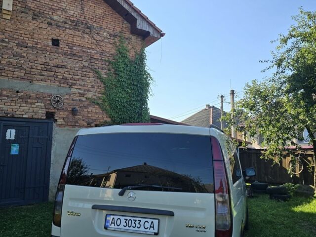 Бежевый Мерседес Вито, объемом двигателя 2.1 л и пробегом 445 тыс. км за 13000 $, фото 3 на Automoto.ua