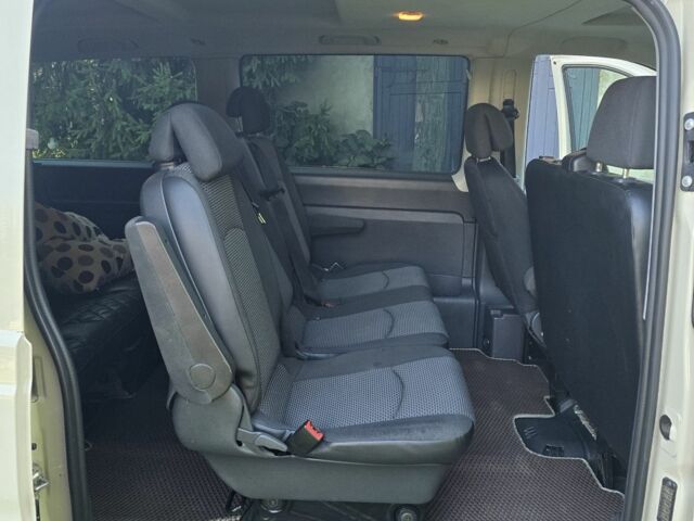 Бежевый Мерседес Вито, объемом двигателя 2.1 л и пробегом 445 тыс. км за 13000 $, фото 7 на Automoto.ua