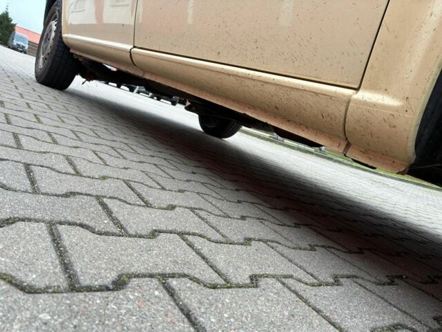 Бежевий Мерседес Віто, об'ємом двигуна 2.1 л та пробігом 324 тис. км за 2350 $, фото 3 на Automoto.ua