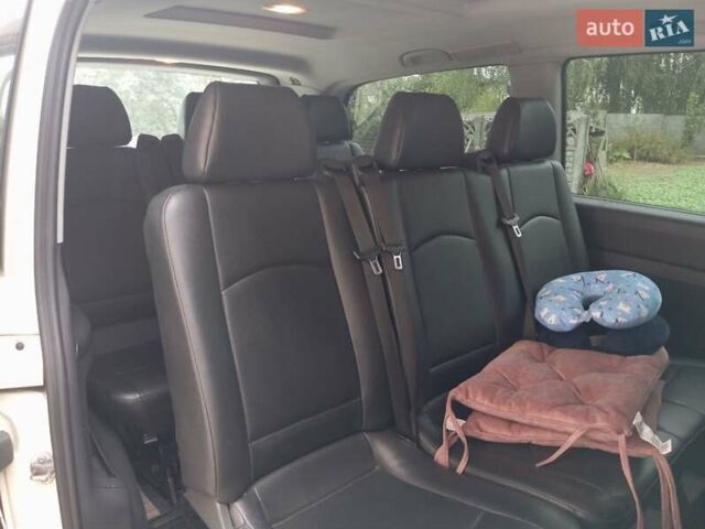 Бежевый Мерседес Вито, объемом двигателя 2.14 л и пробегом 349 тыс. км за 14600 $, фото 2 на Automoto.ua