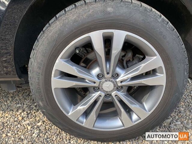 Черный Мерседес Вито, объемом двигателя 2 л и пробегом 57 тыс. км за 30700 $, фото 15 на Automoto.ua