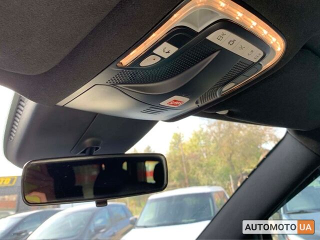 Черный Мерседес Вито, объемом двигателя 2 л и пробегом 57 тыс. км за 30700 $, фото 13 на Automoto.ua