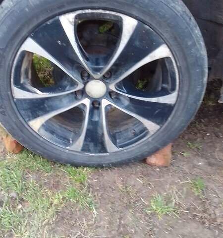 Черный Мерседес Вито, объемом двигателя 2.15 л и пробегом 438 тыс. км за 4800 $, фото 4 на Automoto.ua