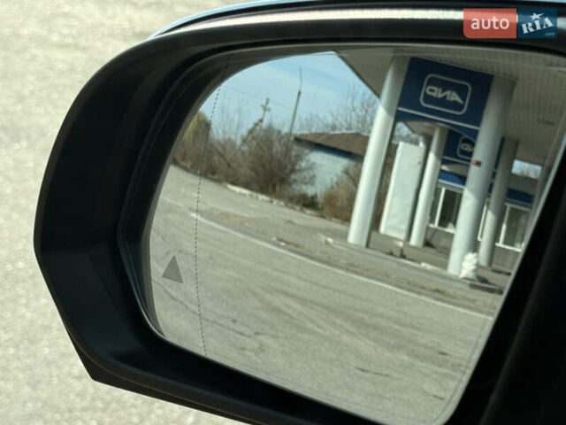 Черный Мерседес Вито, объемом двигателя 2 л и пробегом 217 тыс. км за 28000 $, фото 9 на Automoto.ua