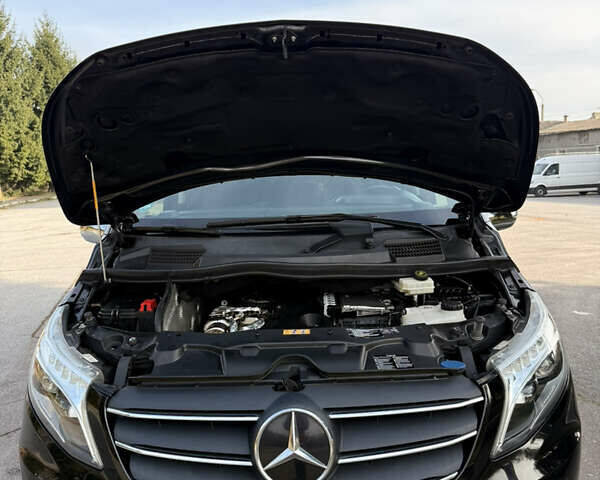 Черный Мерседес Вито, объемом двигателя 2 л и пробегом 217 тыс. км за 28000 $, фото 39 на Automoto.ua