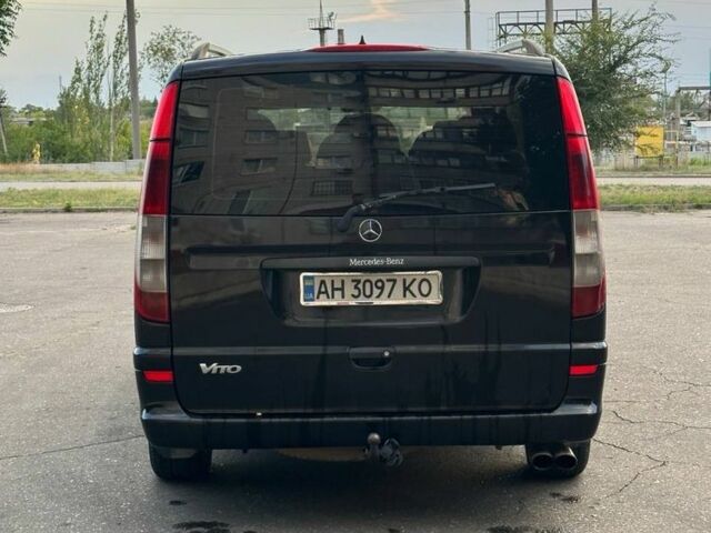 Мерседес Вито 2004 в Краматорске на Automoto.ua Черный Мерседес Вито, объемом двигателя 2.1 л и пробегом 400 тыс. км за 6700 $, фото 4 на Automoto.ua