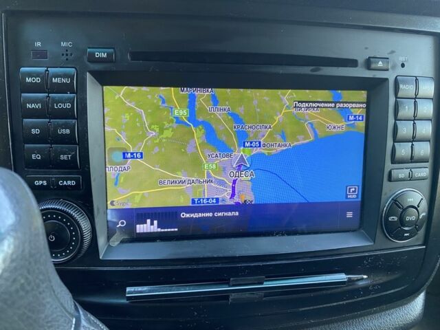 Черный Мерседес Вито, объемом двигателя 2.1 л и пробегом 140 тыс. км за 13500 $, фото 12 на Automoto.ua