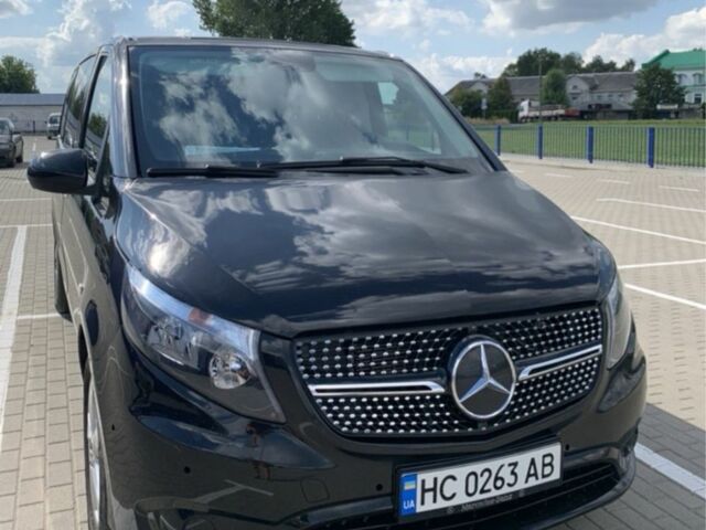 Чорний Мерседес Віто, об'ємом двигуна 2.2 л та пробігом 414 тис. км за 21000 $, фото 2 на Automoto.ua