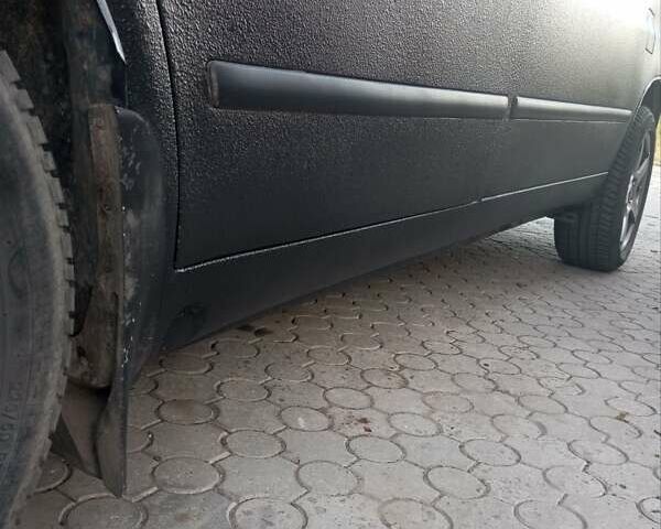 Чорний Мерседес Віто, об'ємом двигуна 2.3 л та пробігом 500 тис. км за 5200 $, фото 10 на Automoto.ua