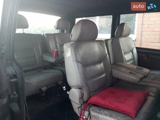 Чорний Мерседес Віто, об'ємом двигуна 2.3 л та пробігом 500 тис. км за 5200 $, фото 3 на Automoto.ua