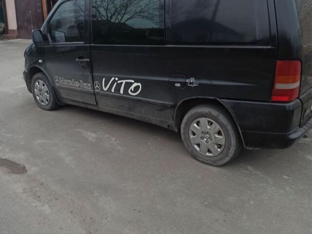 Чорний Мерседес Віто, об'ємом двигуна 2.2 л та пробігом 400 тис. км за 2950 $, фото 2 на Automoto.ua