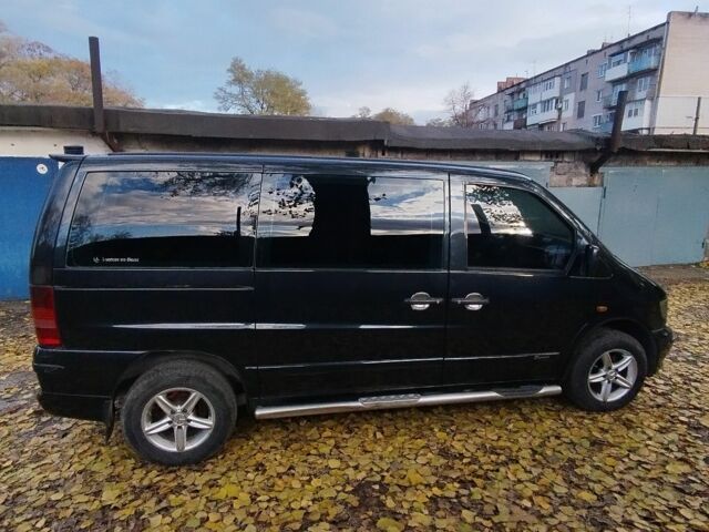 Чорний Мерседес Віто, об'ємом двигуна 2.1 л та пробігом 480 тис. км за 6700 $, фото 4 на Automoto.ua