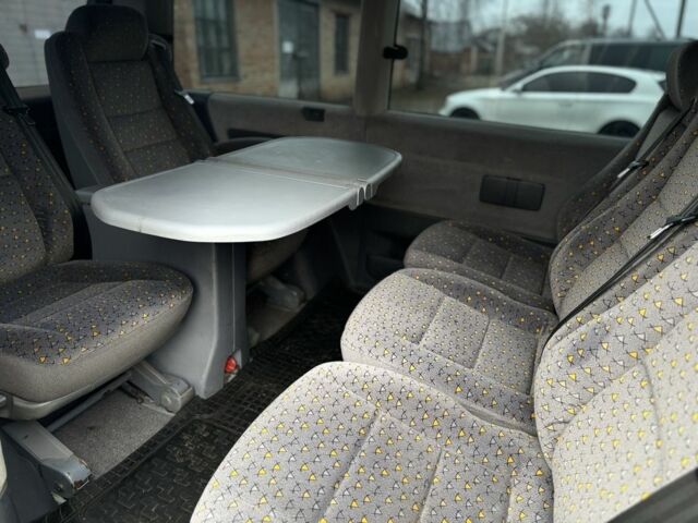 Чорний Мерседес Віто, об'ємом двигуна 2.2 л та пробігом 480 тис. км за 6300 $, фото 19 на Automoto.ua