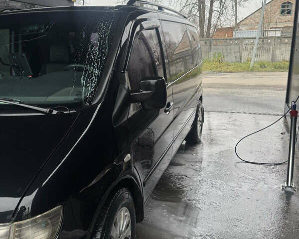 Черный Мерседес Вито, объемом двигателя 2.15 л и пробегом 515 тыс. км за 5250 $, фото 4 на Automoto.ua