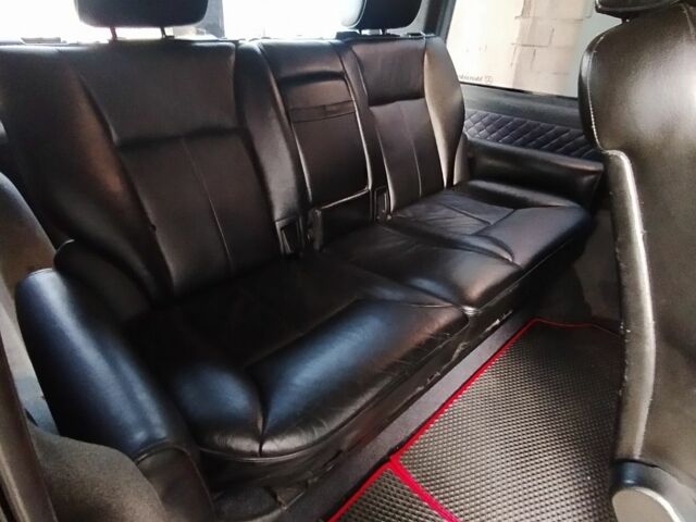 Чорний Мерседес Віто, об'ємом двигуна 2.1 л та пробігом 480 тис. км за 6700 $, фото 12 на Automoto.ua