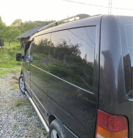 Чорний Мерседес Віто, об'ємом двигуна 2.2 л та пробігом 214 тис. км за 5800 $, фото 3 на Automoto.ua