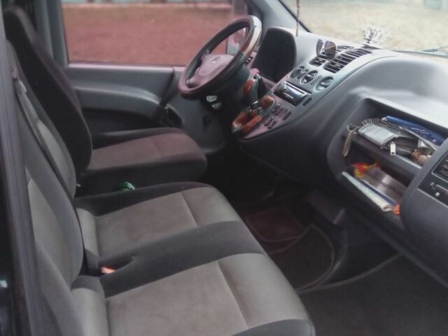 Чорний Мерседес Віто, об'ємом двигуна 2.2 л та пробігом 450 тис. км за 3600 $, фото 6 на Automoto.ua