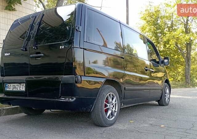 Чорний Мерседес Віто, об'ємом двигуна 2.2 л та пробігом 342 тис. км за 5200 $, фото 7 на Automoto.ua