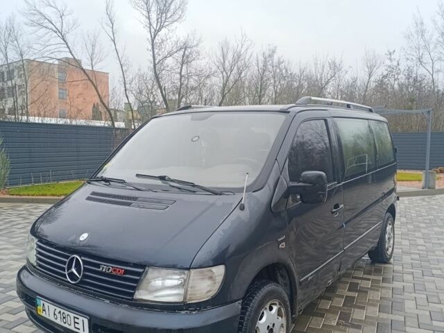 Черный Мерседес Вито, объемом двигателя 2 л и пробегом 340 тыс. км за 2699 $, фото 4 на Automoto.ua