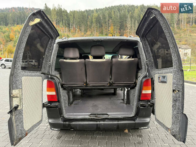 Черный Мерседес Вито, объемом двигателя 2.2 л и пробегом 370 тыс. км за 4699 $, фото 64 на Automoto.ua