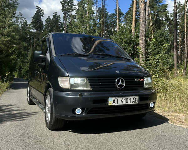 Черный Мерседес Вито, объемом двигателя 2.2 л и пробегом 330 тыс. км за 8000 $, фото 38 на Automoto.ua