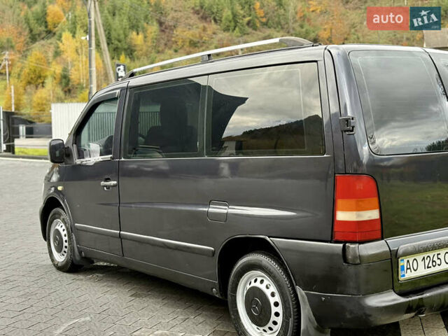 Черный Мерседес Вито, объемом двигателя 2.2 л и пробегом 370 тыс. км за 4699 $, фото 17 на Automoto.ua
