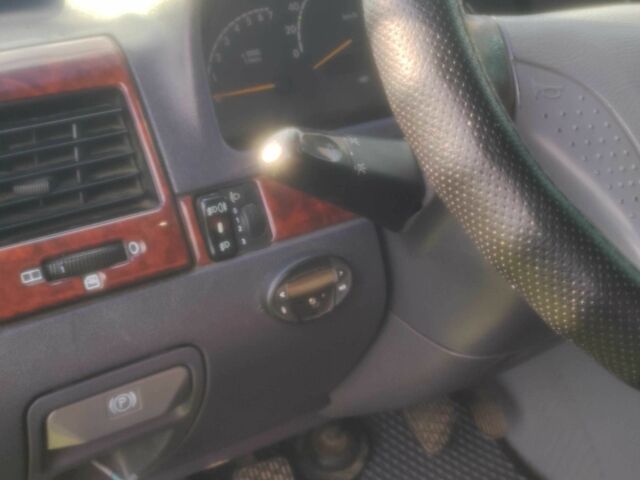 Чорний Мерседес Віто, об'ємом двигуна 0 л та пробігом 391 тис. км за 5200 $, фото 4 на Automoto.ua