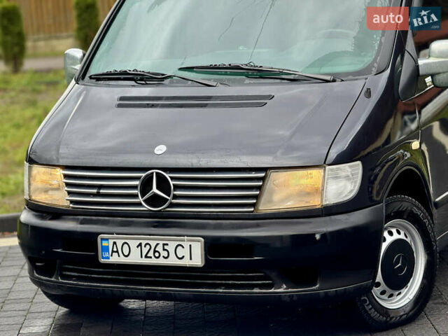 Черный Мерседес Вито, объемом двигателя 2.2 л и пробегом 370 тыс. км за 4699 $, фото 2 на Automoto.ua