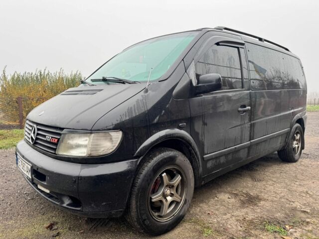 Черный Мерседес Вито, объемом двигателя 2.2 л и пробегом 360 тыс. км за 6000 $, фото 4 на Automoto.ua