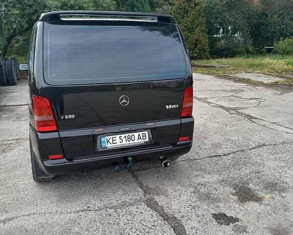 Чорний Мерседес Віто, об'ємом двигуна 2.2 л та пробігом 240 тис. км за 10000 $, фото 7 на Automoto.ua