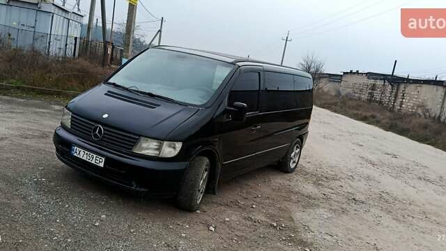 Черный Мерседес Вито, объемом двигателя 2.15 л и пробегом 280 тыс. км за 8000 $, фото 3 на Automoto.ua