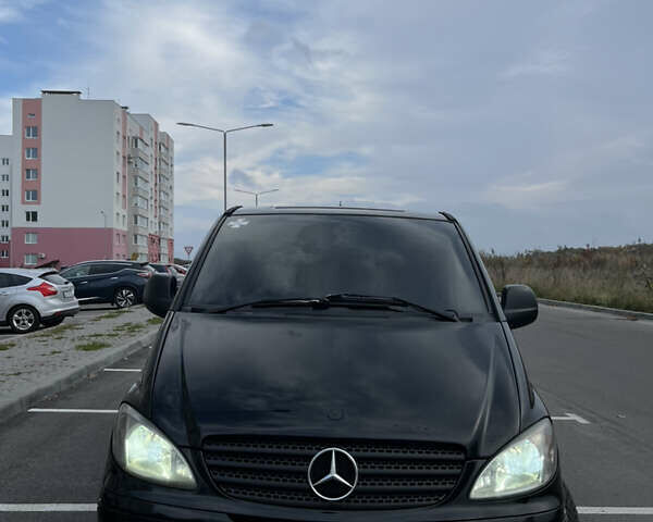 Черный Мерседес Вито, объемом двигателя 2.15 л и пробегом 547 тыс. км за 5900 $, фото 3 на Automoto.ua