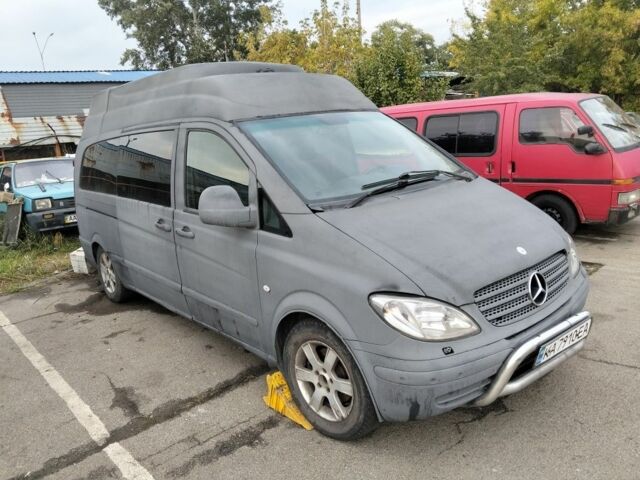 Черный Мерседес Вито, объемом двигателя 2.1 л и пробегом 264 тыс. км за 4650 $, фото 4 на Automoto.ua