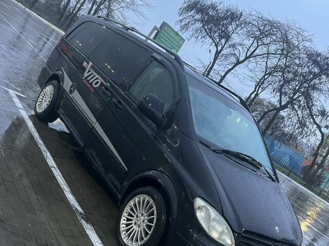 Черный Мерседес Вито, объемом двигателя 2.1 л и пробегом 480 тыс. км за 5500 $, фото 4 на Automoto.ua