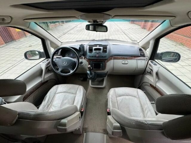 Чорний Мерседес Віто, об'ємом двигуна 2 л та пробігом 1 тис. км за 3155 $, фото 7 на Automoto.ua