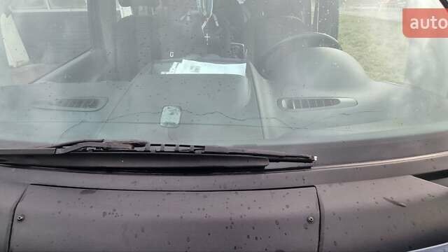 Черный Мерседес Вито, объемом двигателя 2.15 л и пробегом 470 тыс. км за 6750 $, фото 11 на Automoto.ua